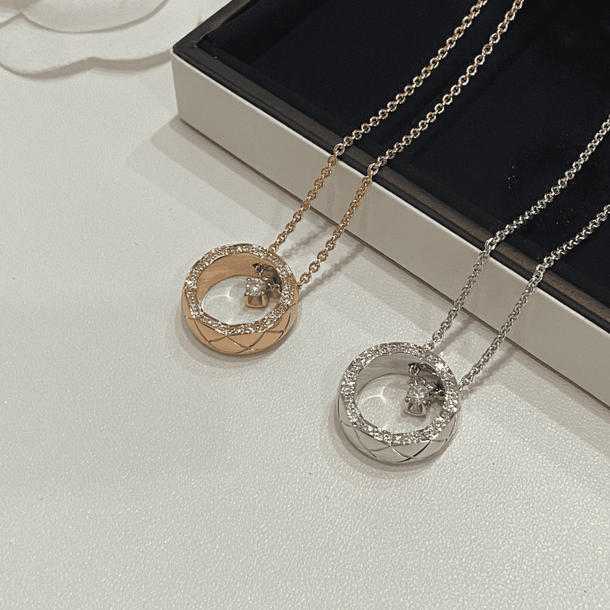 샤넬 코코크러쉬 퀼팅 모티프 네크리스 – 14K/18K 국내제작 38 37 1