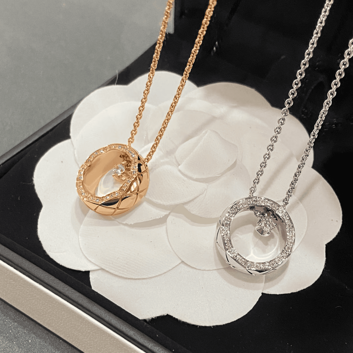 샤넬 코코크러쉬 퀼팅 모티프 네크리스 – 14K/18K 국내제작 39 38 1