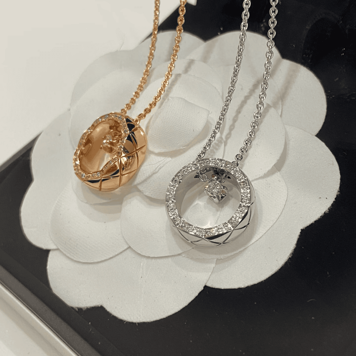 샤넬 코코크러쉬 퀼팅 모티프 네크리스 – 14K/18K 국내제작 44 41 1